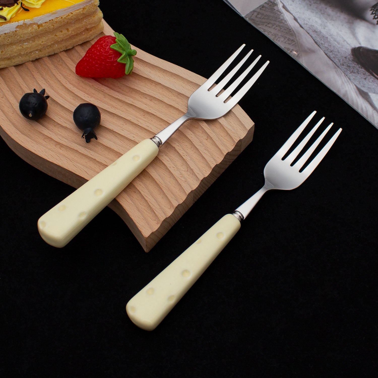 Ceramic Minimalist Milky Fruit Knife/Fork Set