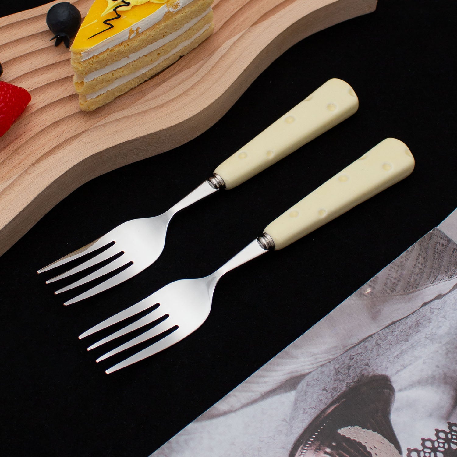 Ceramic Minimalist Milky Fruit Knife/Fork Set