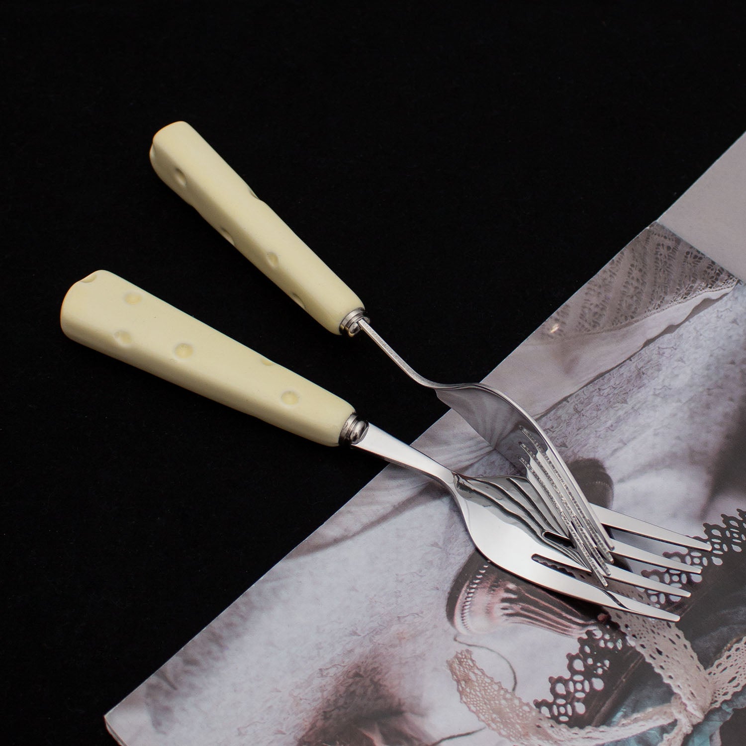 Ceramic Minimalist Milky Fruit Knife/Fork Set