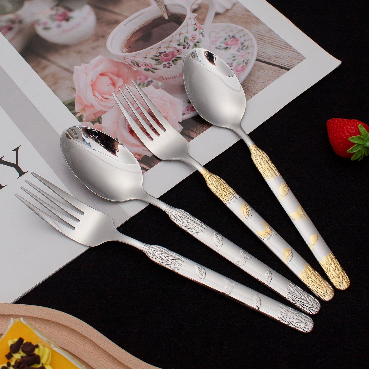 Glara Home leaf Design Cutlery Set – Luxury Meets Functionality