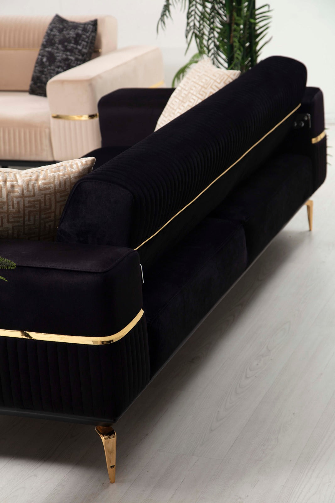 Boss Sofa ( Max23 Black/ Gold - GLARA HOME