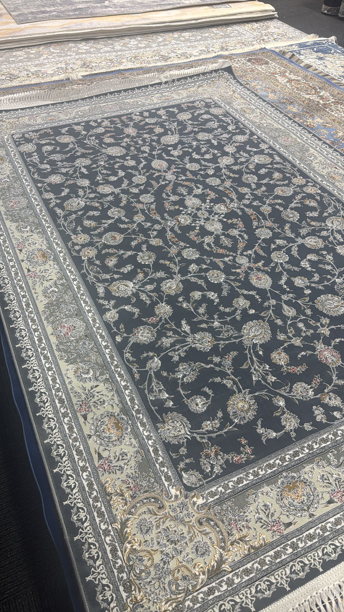 Mehraban 1200 Reed Persian Rug