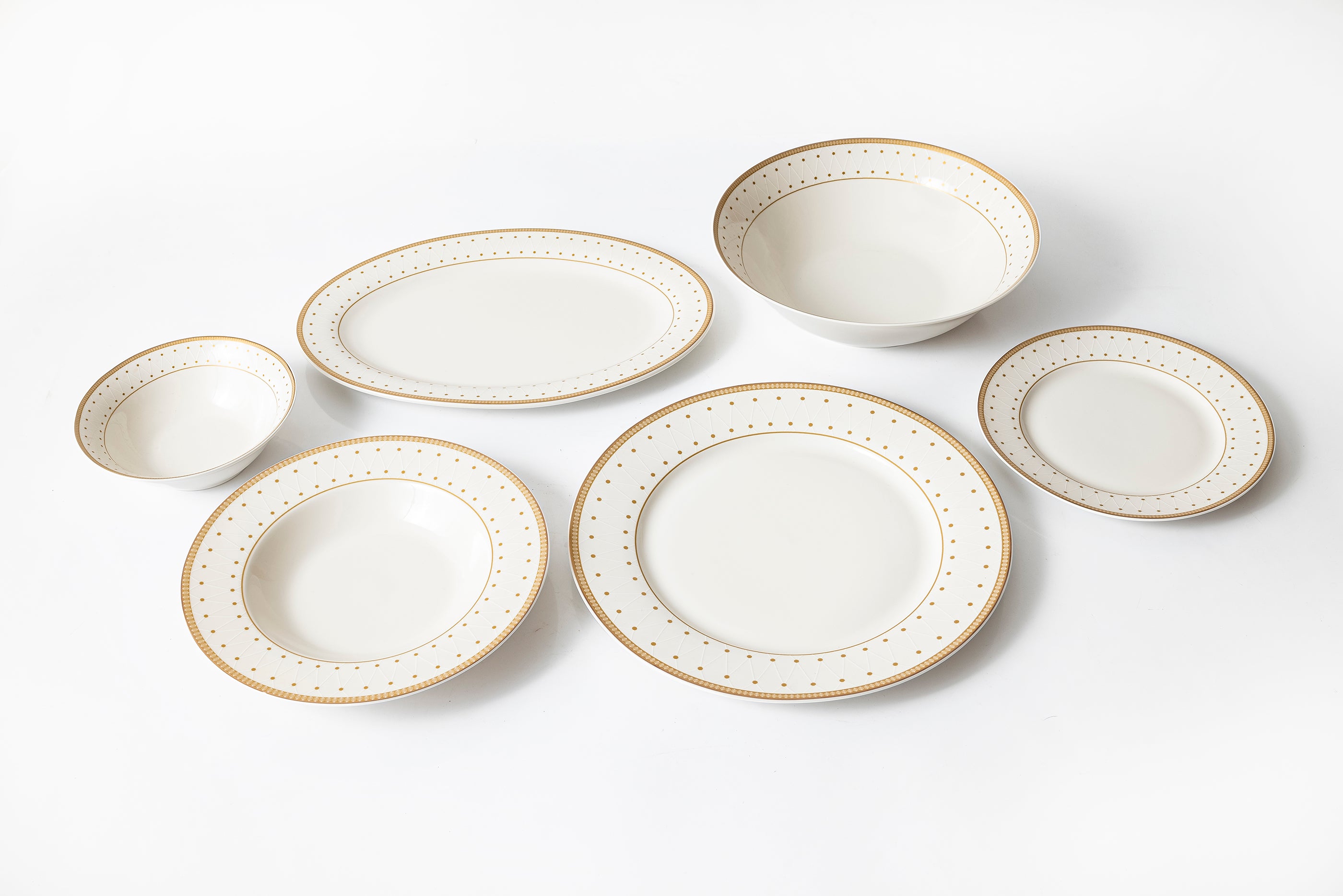 Classic Gold 26-Pieces Bone China Dinner Set – Timeless Luxury (SD-266)