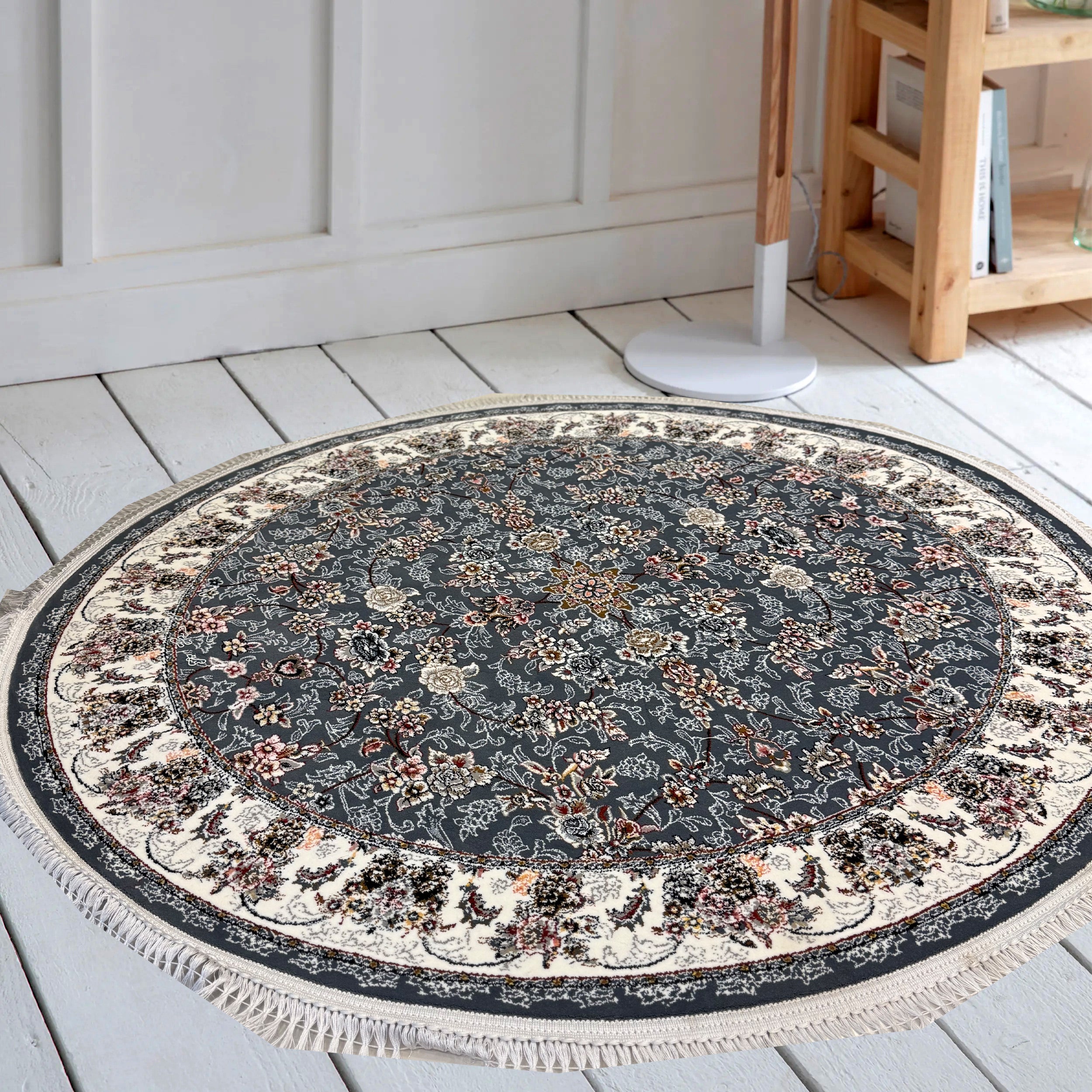 Gilda 700 Reed Round Persian Rug – Luxurious Craftsmanship & Lasting Durability