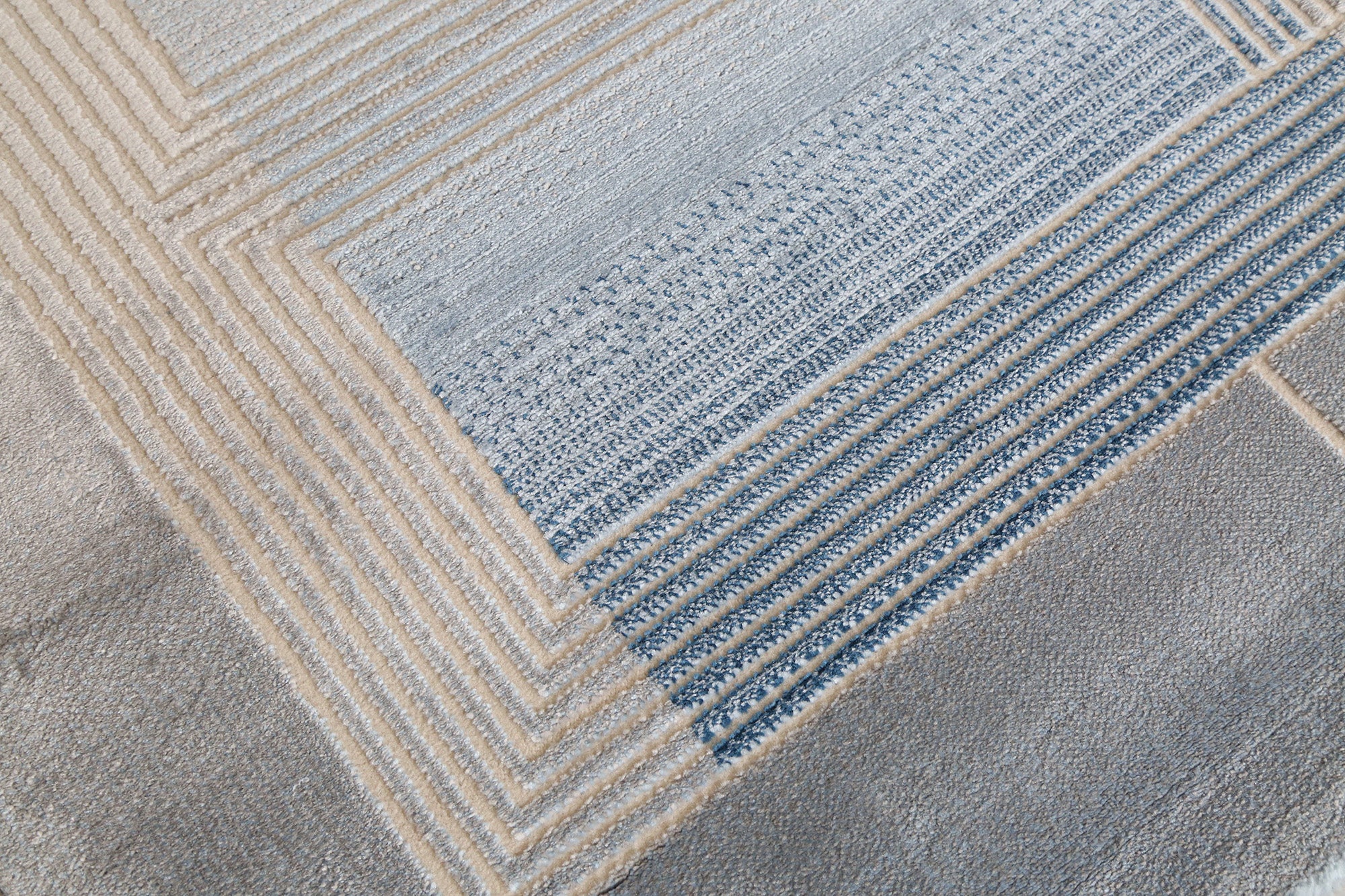 Azure Horizon Geometric Area Rug